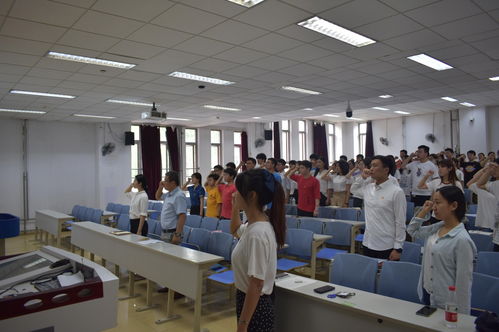 天津科技大學(xué)食品科學(xué)與工程學(xué)院黨委舉行新黨員入黨宣誓儀式